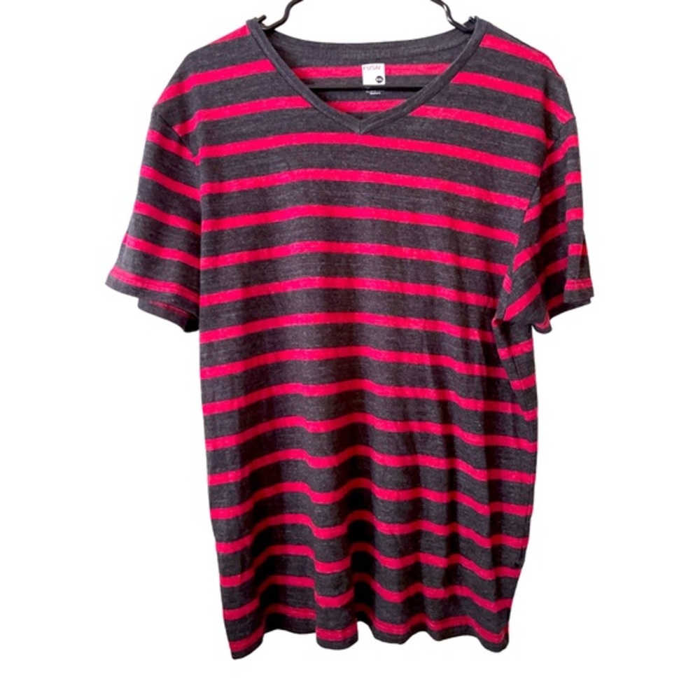 Fusai Men’s striped‎ V-neck t-shirt XXL